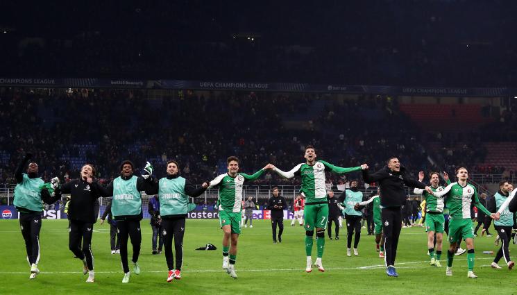 Фейенорд - Вижте как обезумяха Пламен Андреев и Фейенорд след големия триумф в Милано (ВИДЕО)