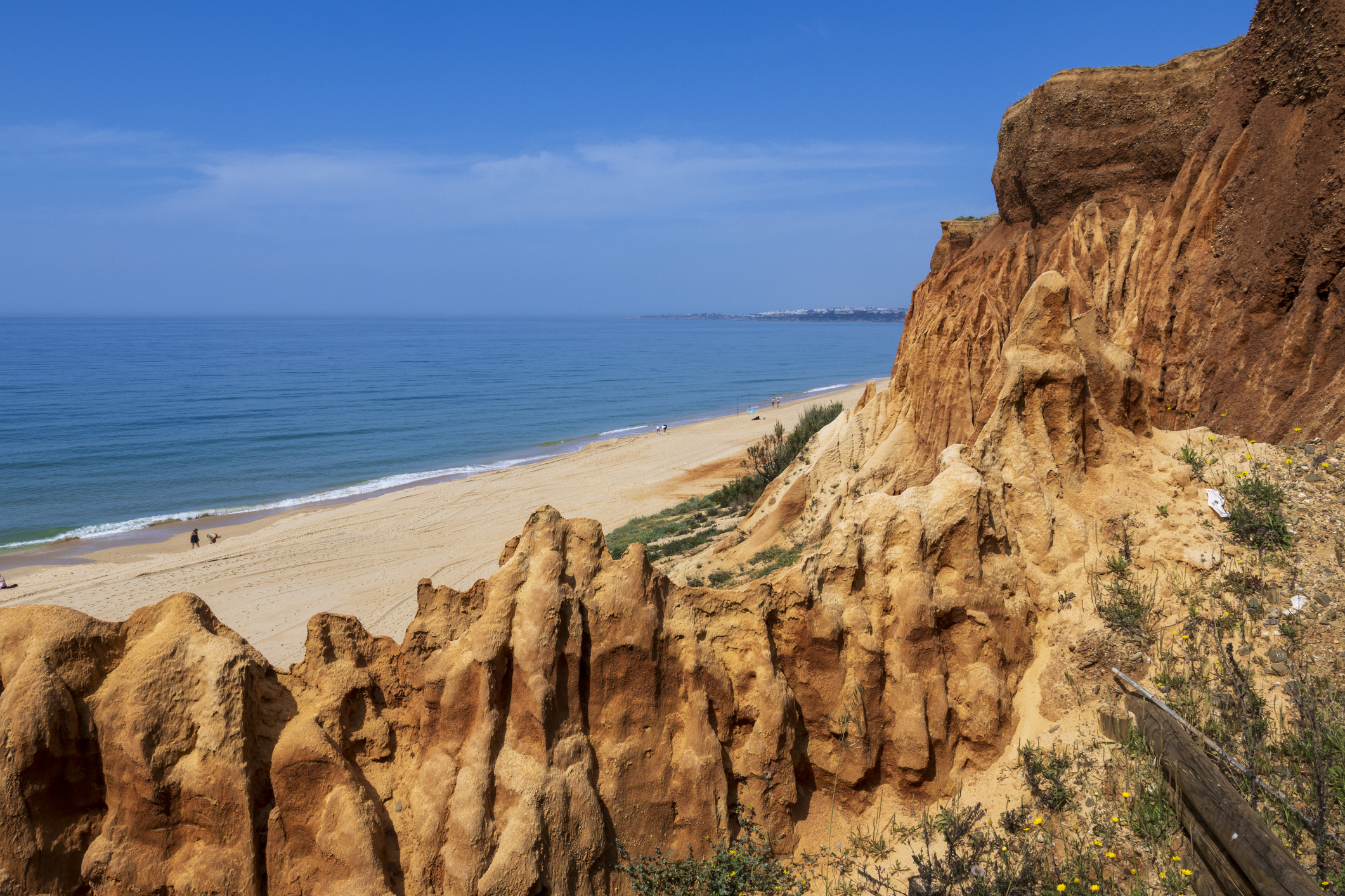 Falésia Beach в Албуфейра, Южна Португалия