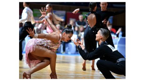 Спортни танци