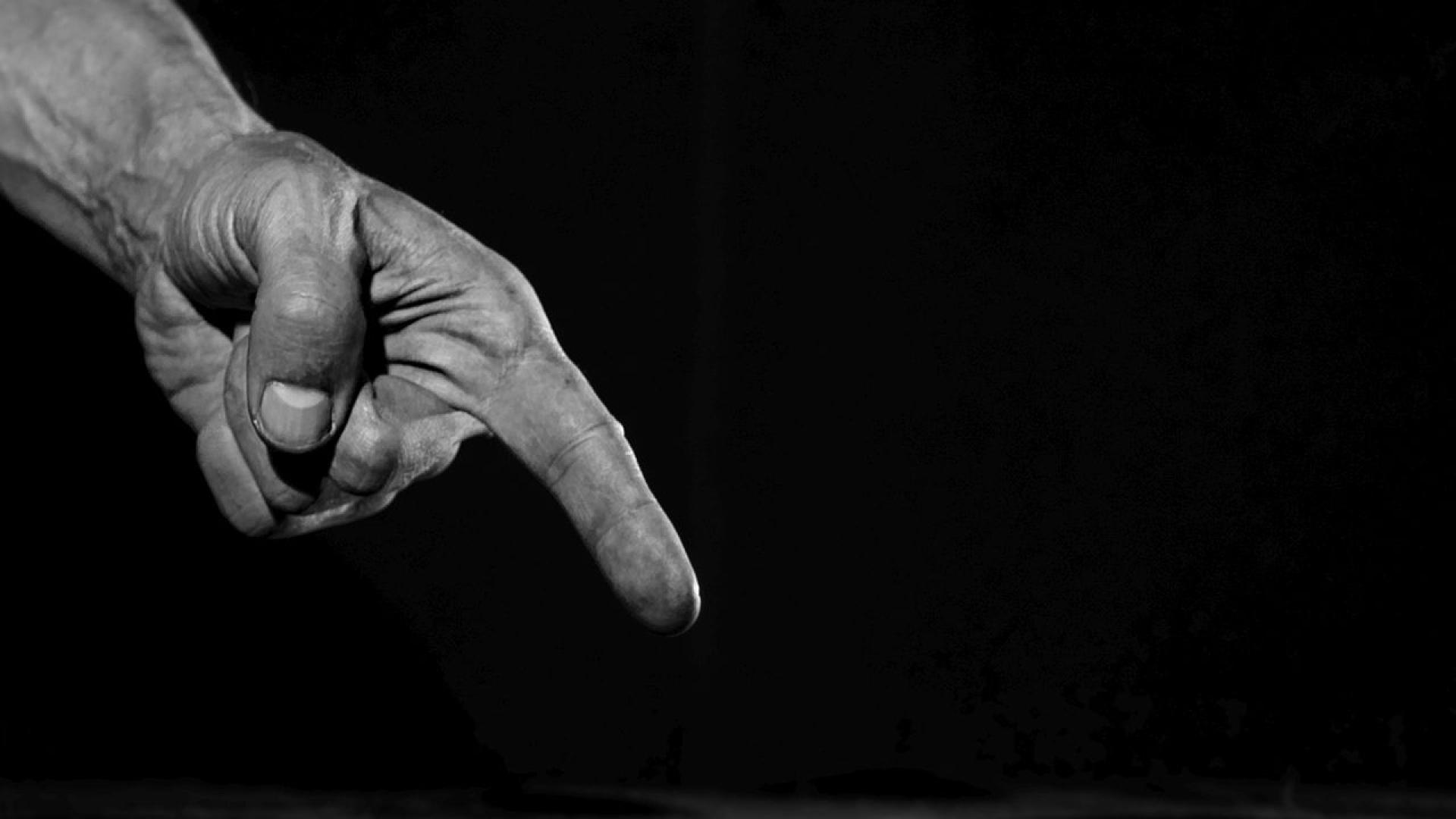 Историята изобилства от примери за държавни ръководители които идват на