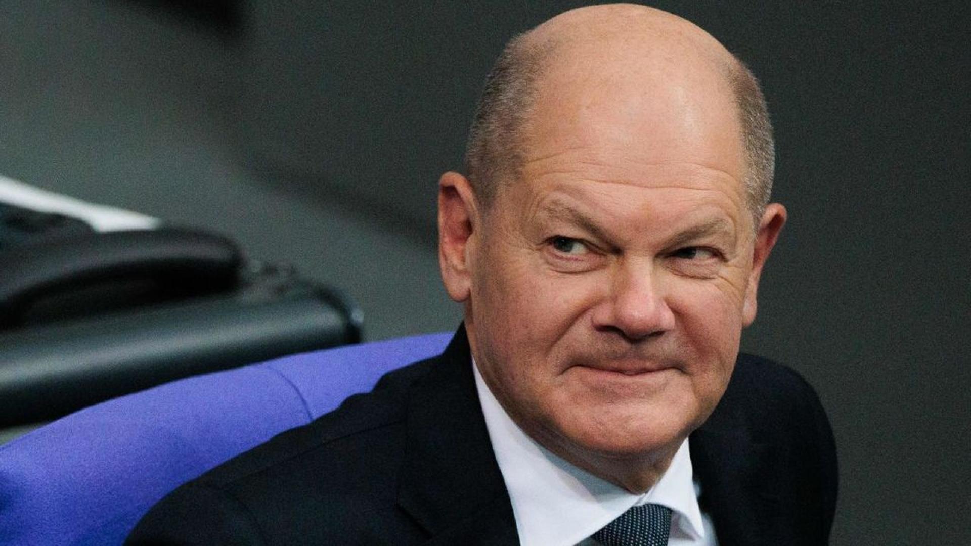 Предсрочните парламентарни избори в Германия идват на фона на напрегнатия политически