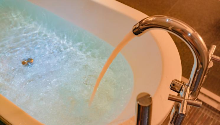 вода звезда сварена - ПОДВОДНИ КАМЪНИ: Наследяваме неплатените сметки за вода заедно с имота!