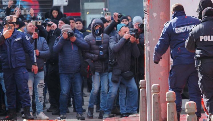 полиция протест Възраждане - НОВ ЩУРМ: Готвят още един протест срещу еврото!