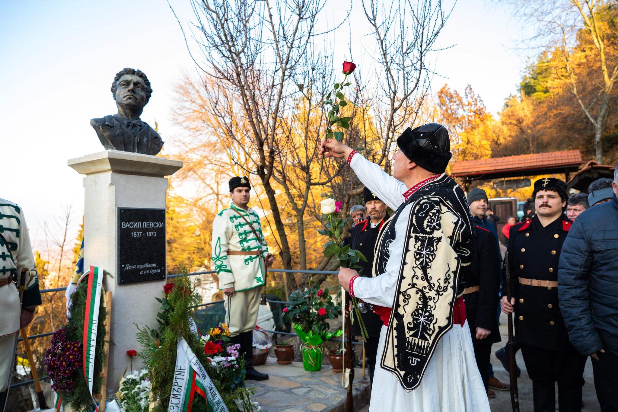 вОЛОДИЯ сТОЯНОВ