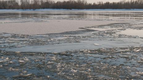 лед вода язовир река