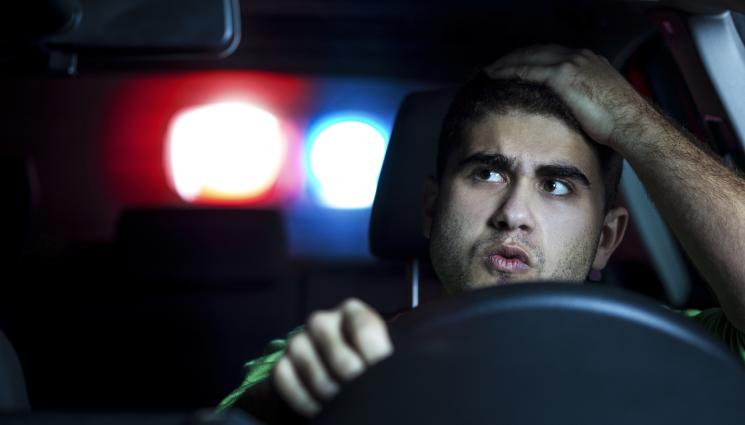 беглец проверка скорост - ГОРЕЩА ГОНКА: Шофьор с над 40 глоби и двукратно отнемана книжка дрифтира пред полицаи в Сливен