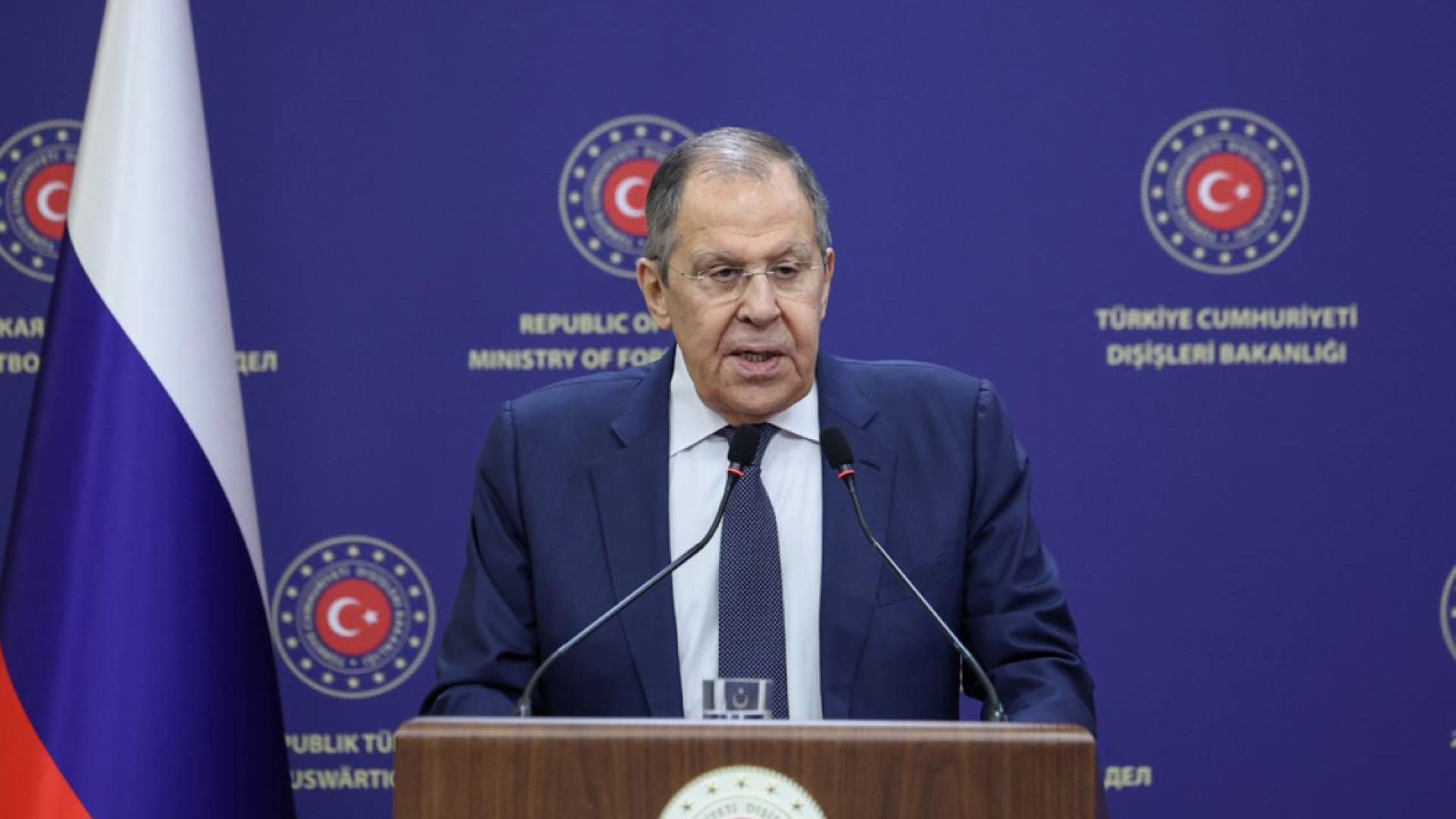 Президентът на Русия Владимир Путин подписа указ за награждаване на