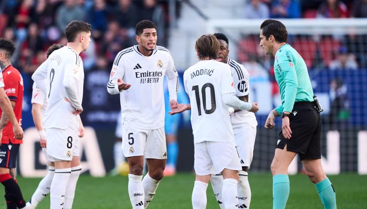 Реал Мадрид - Реал Мадрид тръгна на война без съюзници