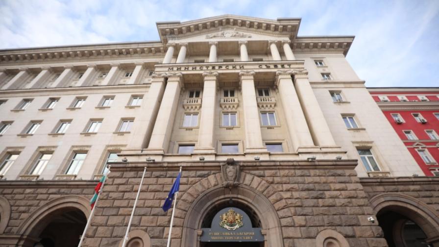 Утвърдиха таксите за обучение в държавните университети