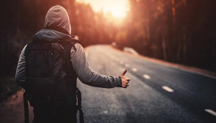 d - Стопаджия обра тираджия, но не успя да похарчи открадното