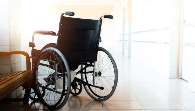 д - МАЛКИ ГЕРОИ: Ученици събраха над 27 500 лева за съученик в инвалидна количка!