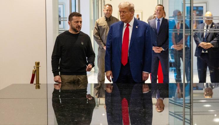 тръмп и зеенски - Белият дом: Тръмп се е противопоставил на тона и езика на тялото на Зеленски