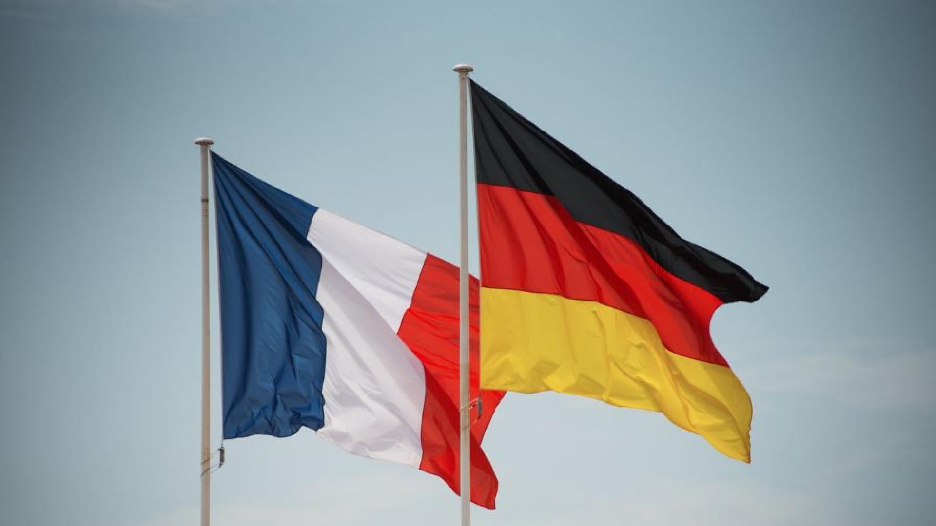 Френският президент Еманюел Макрон и консерваторът Фридрих Мерц който се