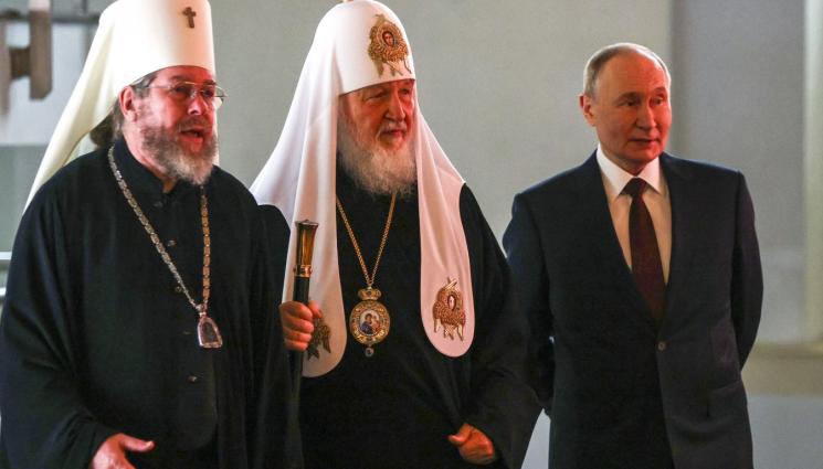 митрополита на Крим - МИСИЯТА НЕВЪЗМОЖНА: Осуетиха атентат срещу изповедника на Путин!