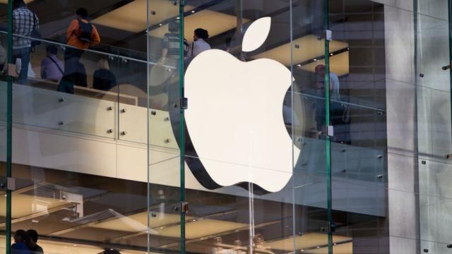 Apple възнамерява да увеличи цените на своите продукти