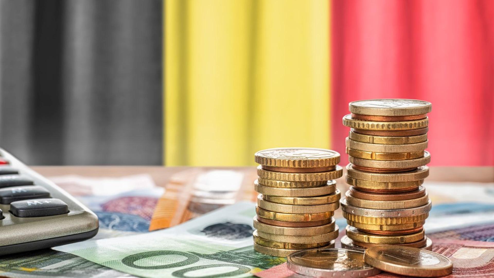 Социални измами за милиони криминални банди примамват хора от България