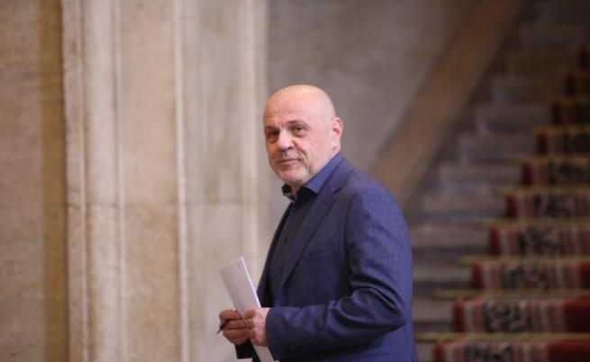 Дончев: Планира се през 2025 г. България да получи второ и трето плащане по ПВУ