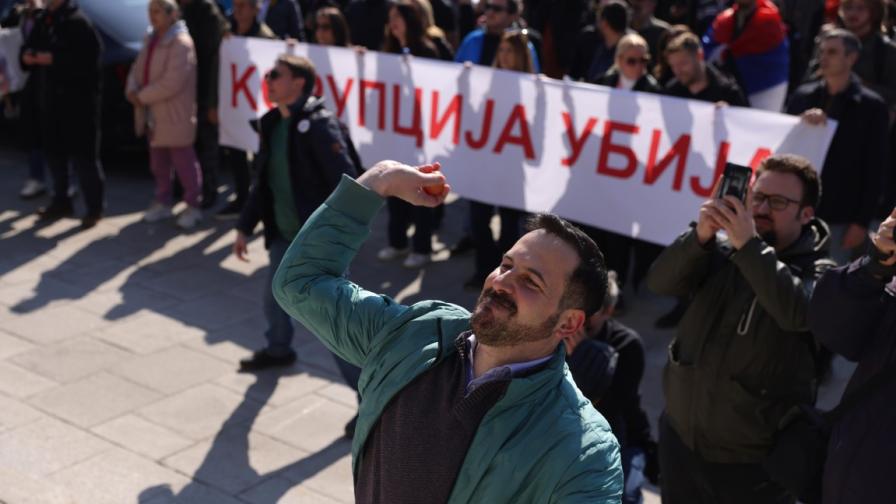 Масов бой пред кметството в Белград