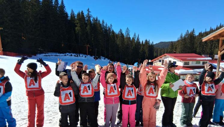 Научи се да караш ски - Нови 108 деца минаха през