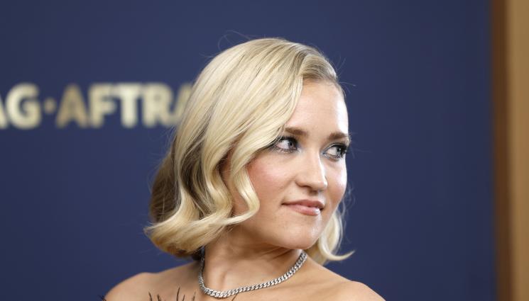 емили озмънт - БРОЕНИ ДНИ СЛЕД СВАТБАТА: Емили Озмънт разкара съпруга си