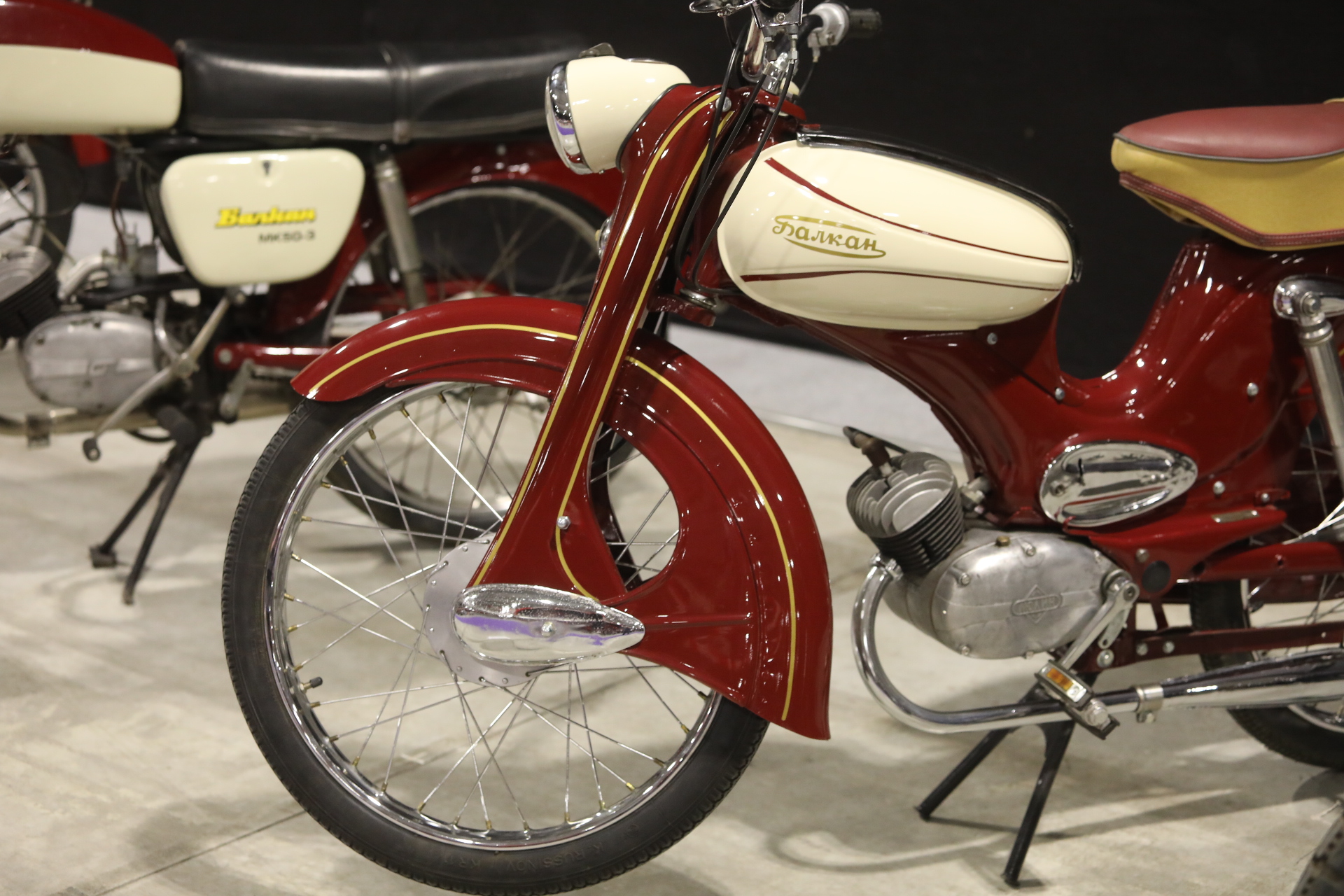 <p>Изложение на ретро автомобили в "Интер Експо Център" София&nbsp;</p>