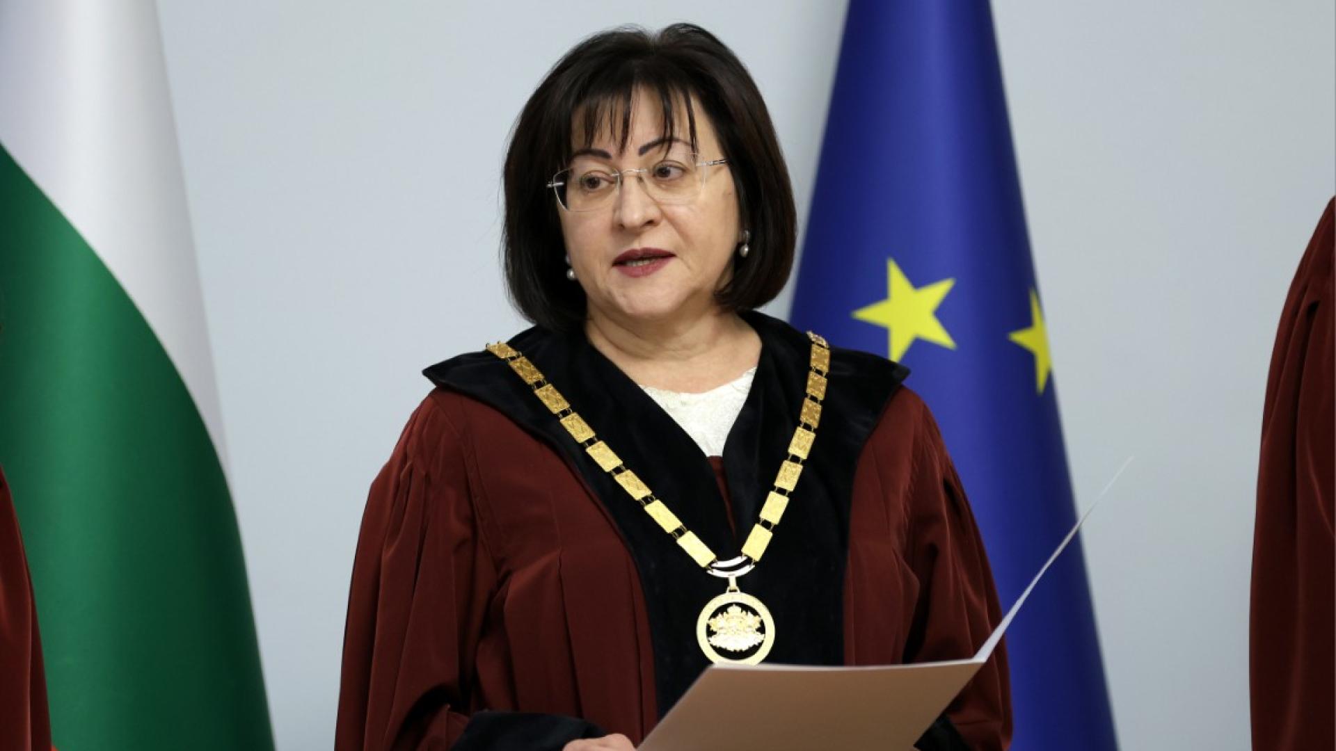 Възпрепятствана е дейността на Конституционния съд за приключване на делото