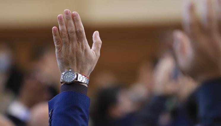 гласуване - КОЛКО ГУШВАТ ДЕПУТАТИТЕ: Светнаха заплатите на народните избраници, лъснаха и отсъствията им от работа! (СХЕМИ)