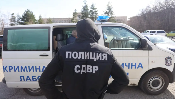 СДВР - СДВР разби склад с 50 000 вейпа без бандерол