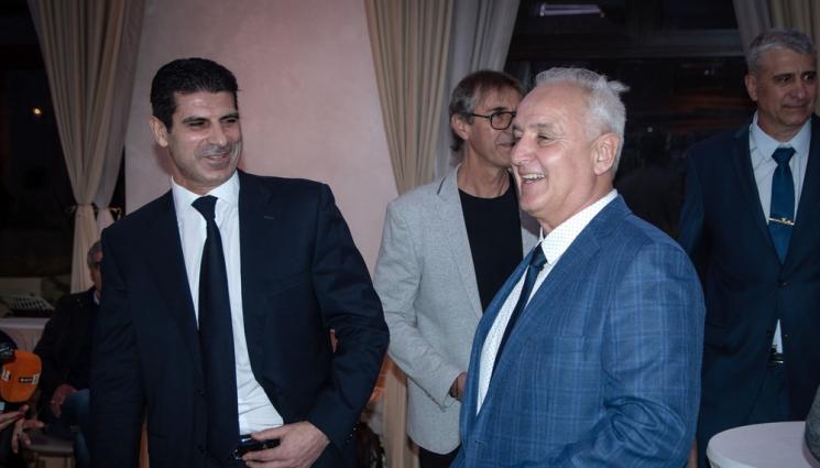 Георги Иванов - Георги Иванов започна от Велико Търново връчването на награди на заслужили футболни дейци и ветерани