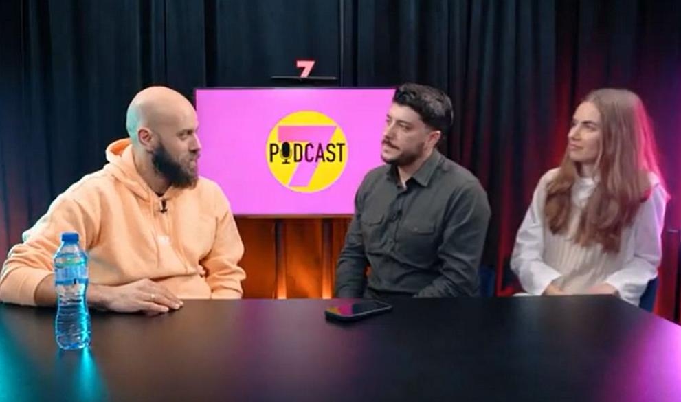 Днес в подкаста Podcast7 гостува един от най-известните стендъп комици