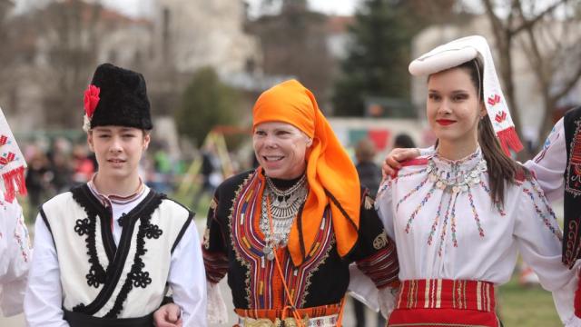 Внукът на Симеон Сакскобургготски отпразнува пълнолетие (СНИМКИ)