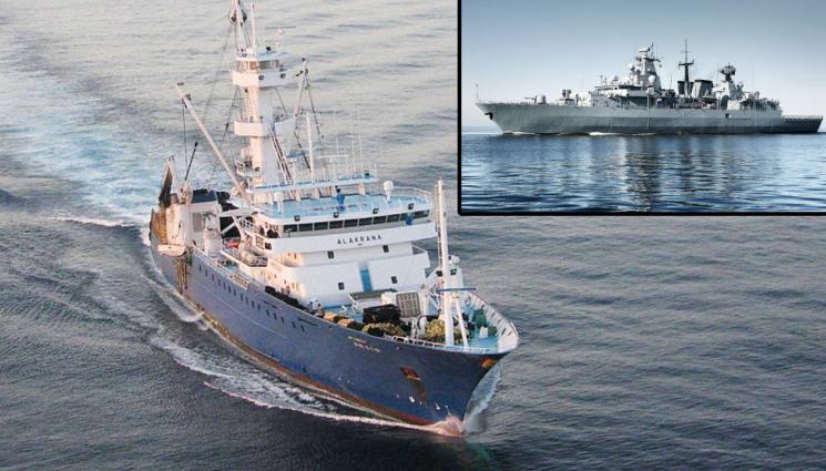 кораб пирати - Военноморските сили на ЕС: Пирати отвлякоха кораб!