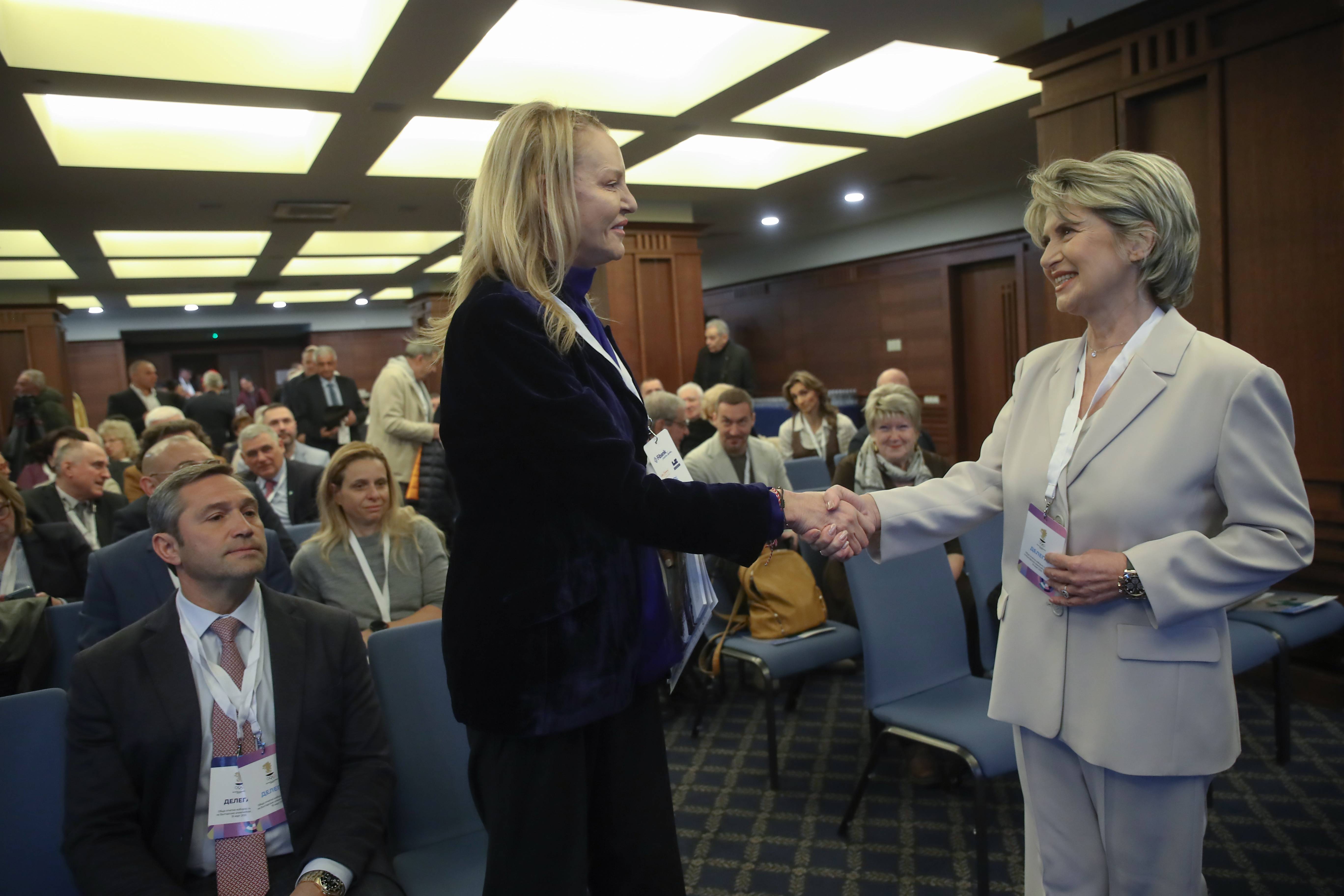 Весела Лечева