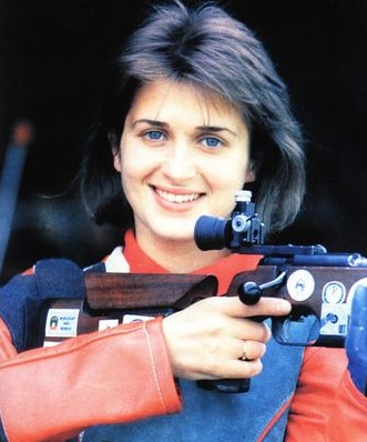 Весела Лечева