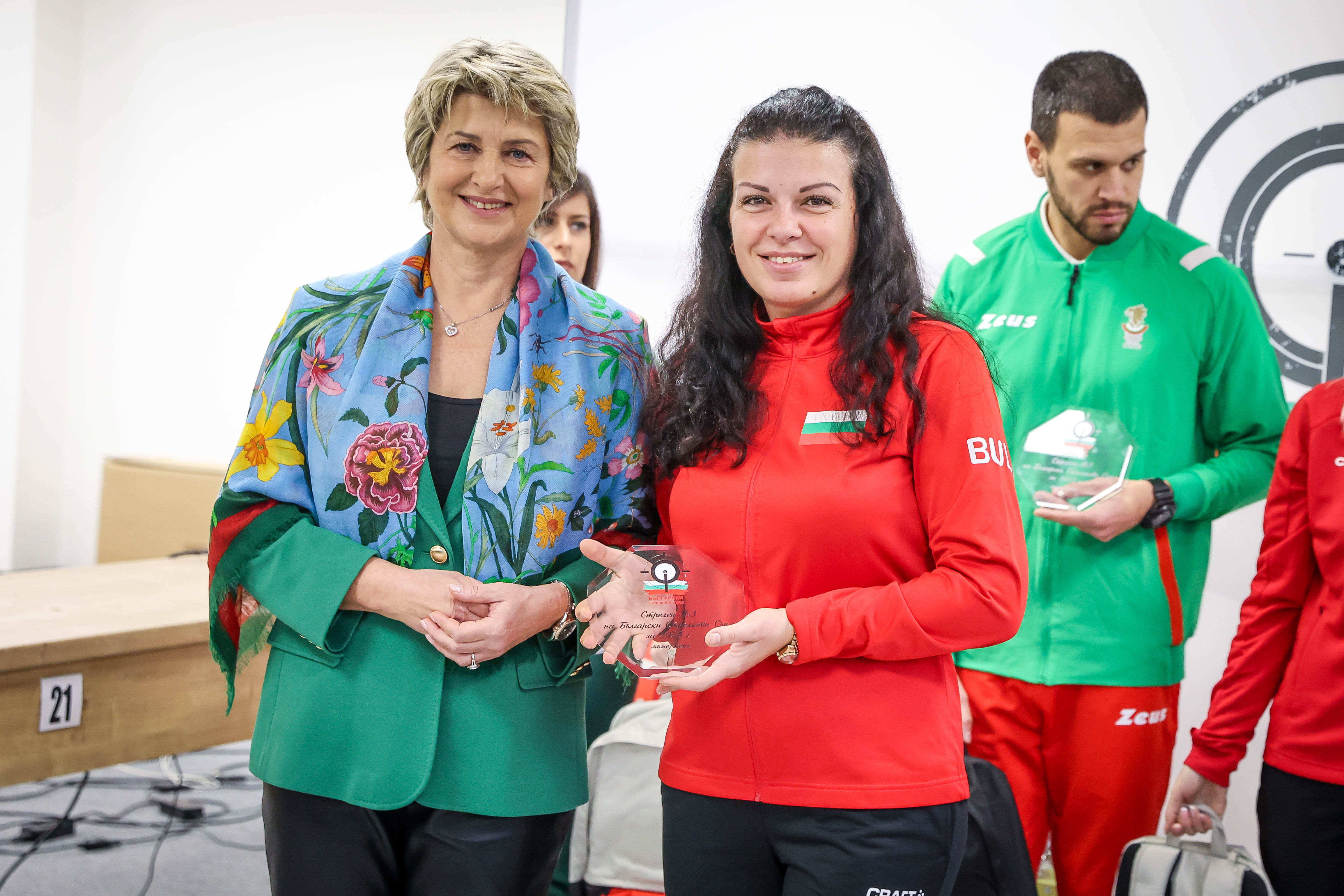 Весела Лечева