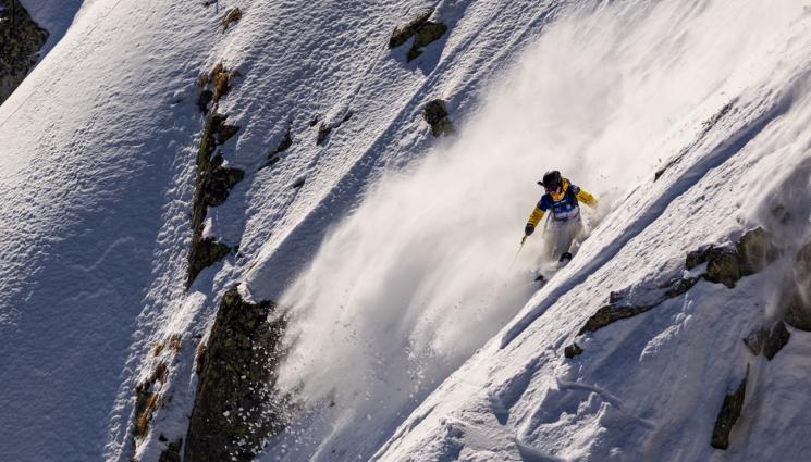 екстремно - Екстремни скиори и сноубордисти направиха истинско шоу на Банско