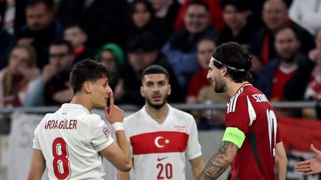 Арда Гюлер и Доминик Собослай