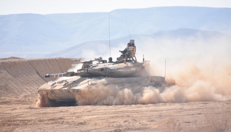 танк - Израелски танков снаряд убил Марин Маринов!