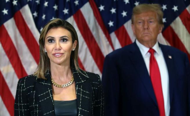 Коя е Алина Хаба - новата любимка, личен адвокат и съветник на Тръмп