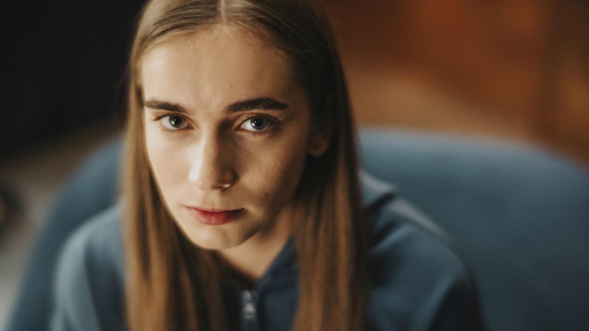 Историята на спокойната и усмихната Дана Евелина Бибова и всички