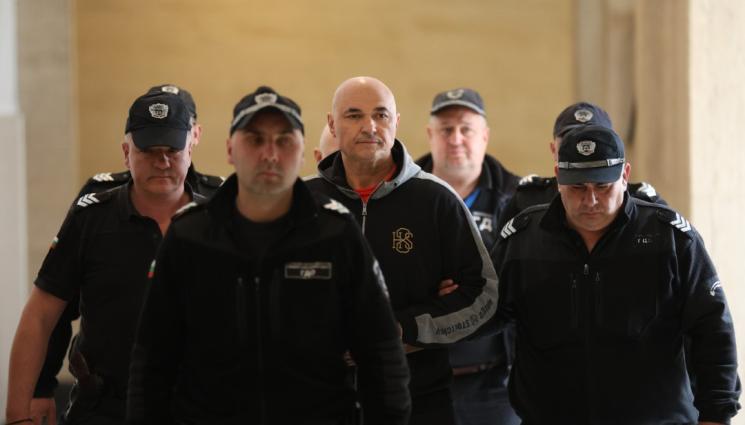 Лебешковски - НАГЛИТЕ: След фиаското в съда, прокуратурата се отказа от братя Лебешковски