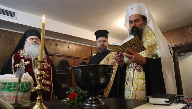 чудеса и вяра - ЧУДЕСА И ВЯРА: Има ли право БПЦ да вари свето миро?