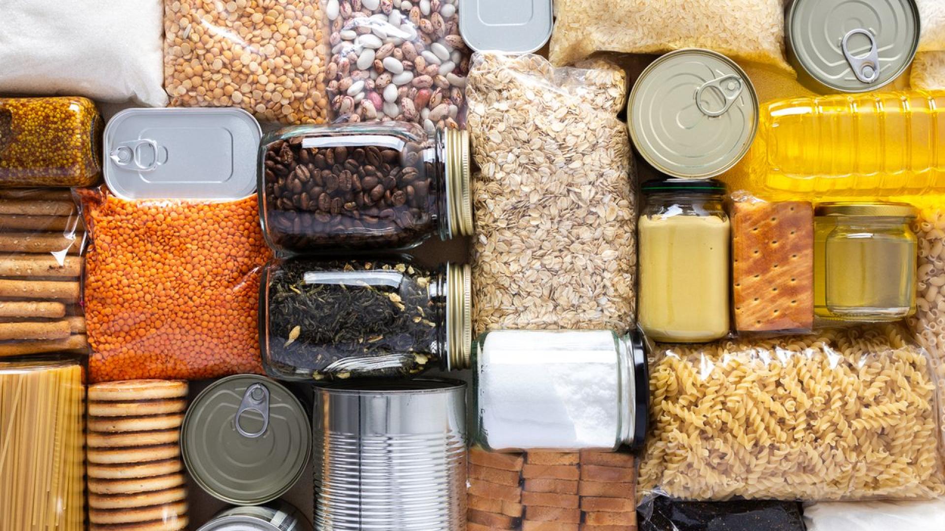 Европейската комисия съветва граждани в ЕС да складират достатъчно храна