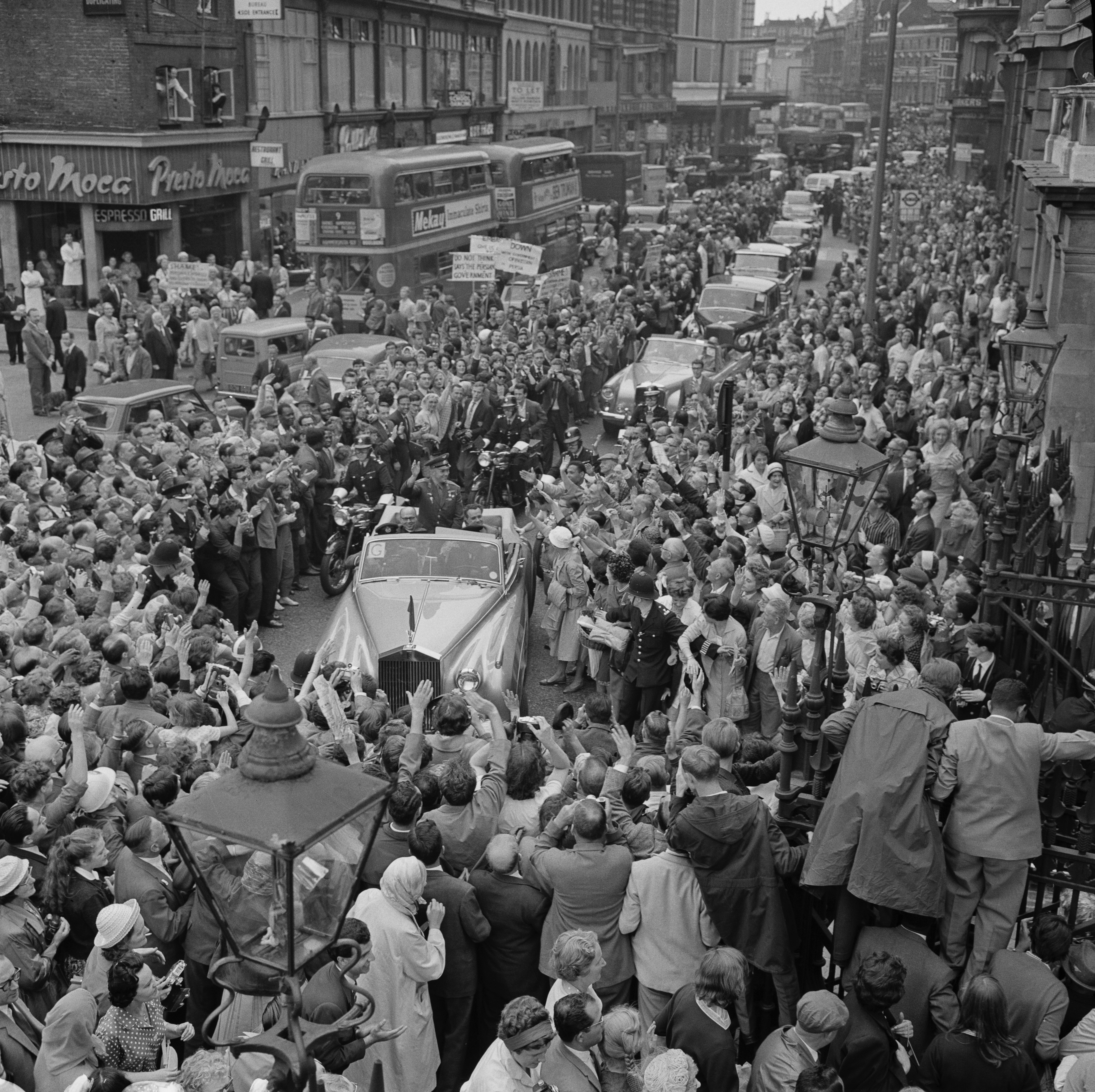 Юрий Гагарин