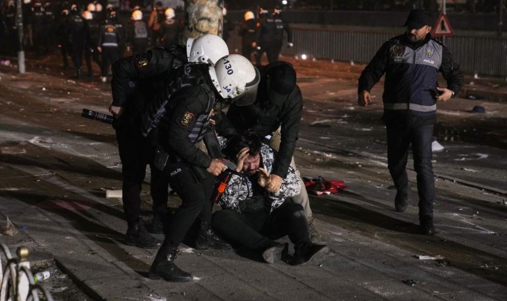 Шведският журналист Йоаким Медин е бил арестуван вчера при пристигането