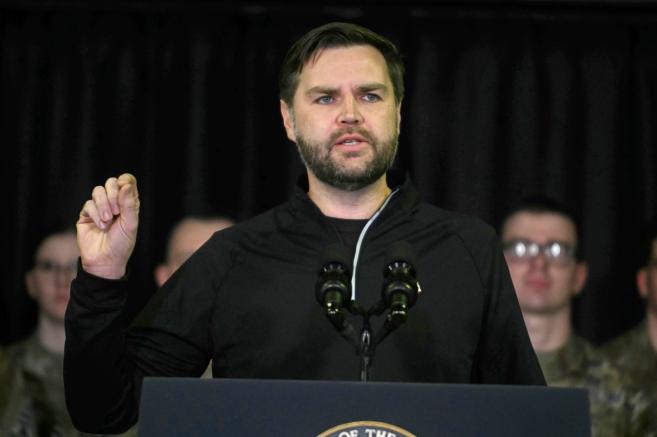  Джей Ди Ванс 