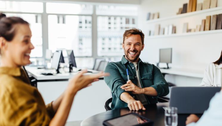 смях - Любопитни факти за Деня на шегата