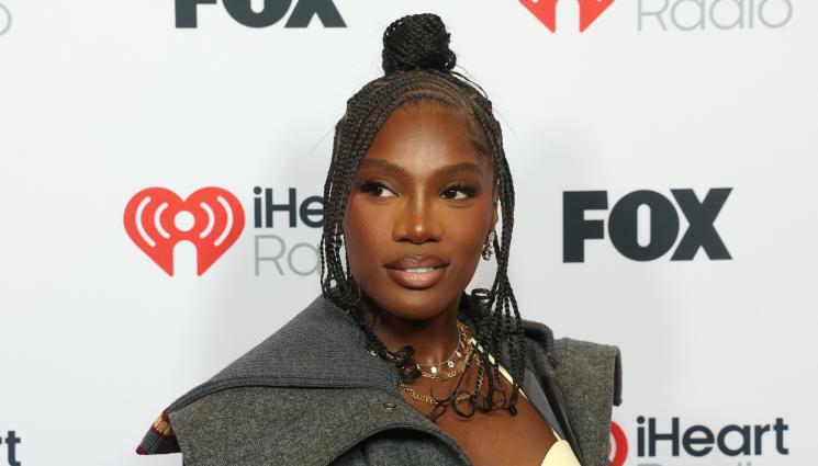 доучи - ПРИЗНАНИЕ: Доучи стана Жена на годината 