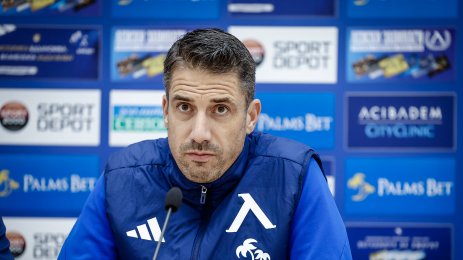 Пресконференция на Хулио Веласкес преди мача с ЦСКА 1948