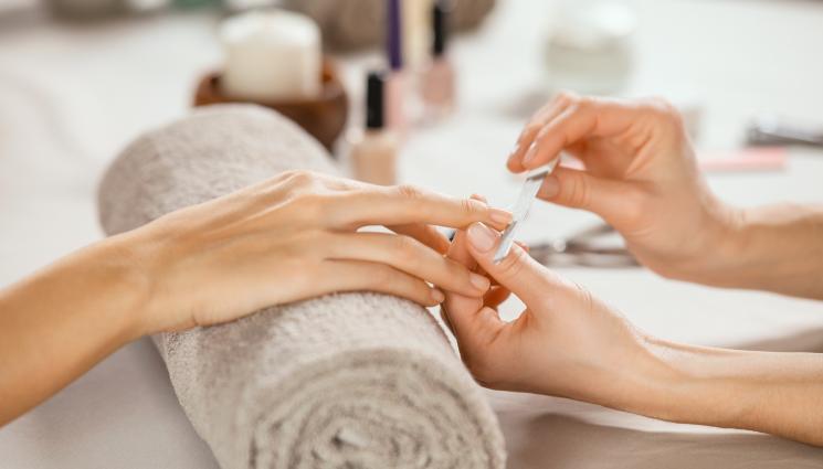 маникюр - ПРАКТИЧНИ СЪВЕТИ: ТОП 7 пролетни тенденции за маникюра